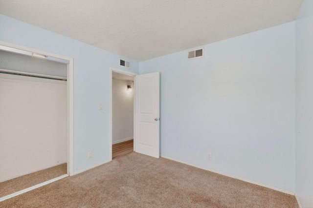 1200 La Poblana Road NW, Albuquerque, NM 87107