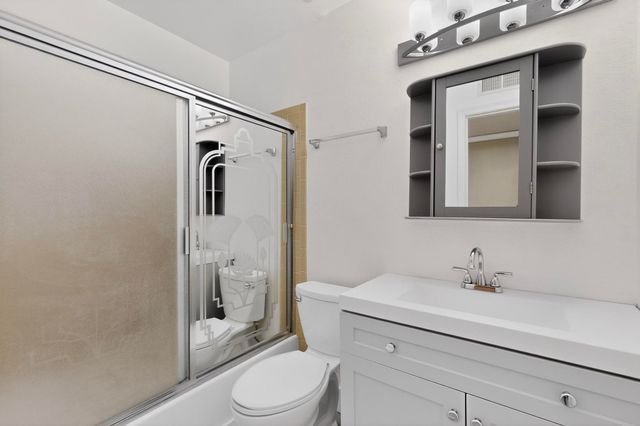 1200 La Poblana Road NW, Albuquerque, NM 87107