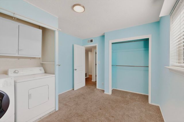 1200 La Poblana Road NW, Albuquerque, NM 87107