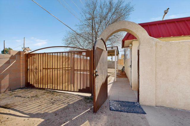 1200 La Poblana Road NW, Albuquerque, NM 87107