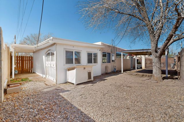 1200 La Poblana Road NW, Albuquerque, NM 87107