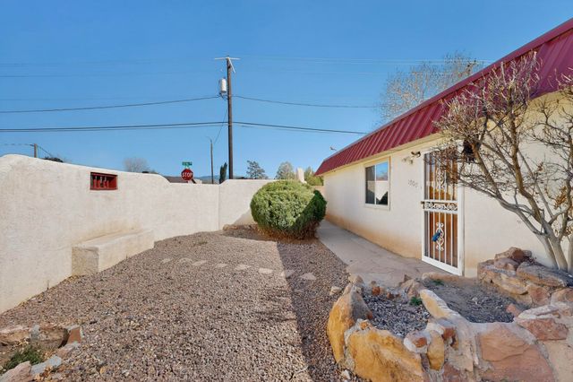 1200 La Poblana Road NW, Albuquerque, NM 87107