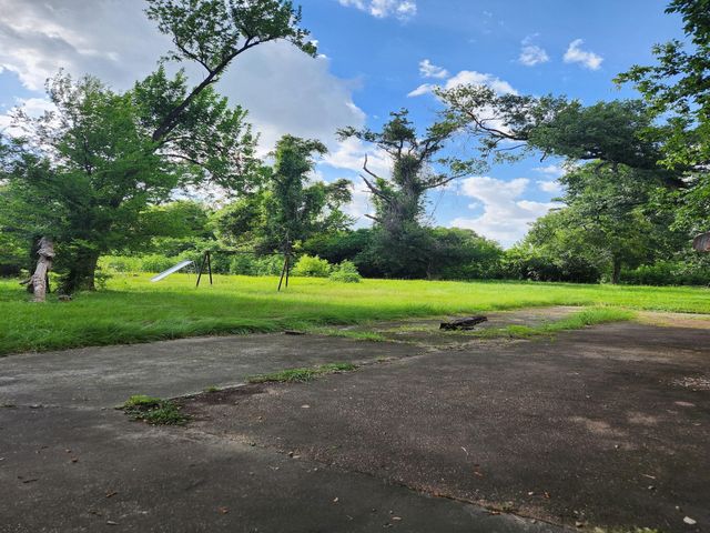 7517 S Finch Circle, Houston, TX 77028