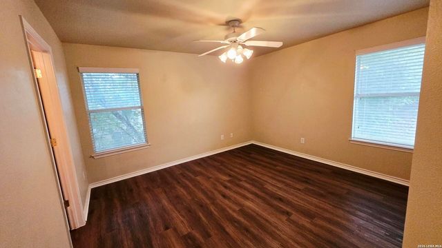 7126 TOURANT RD, San Antonio, TX 78240