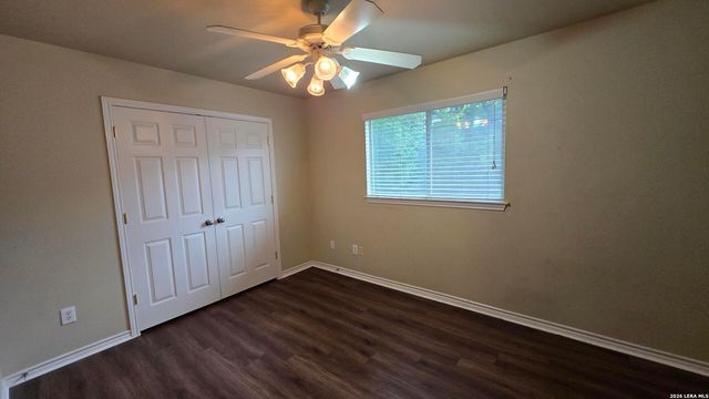 7126 TOURANT RD, San Antonio, TX 78240