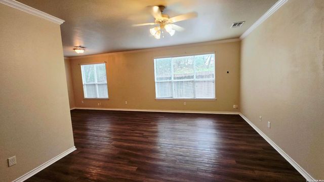 7126 TOURANT RD, San Antonio, TX 78240