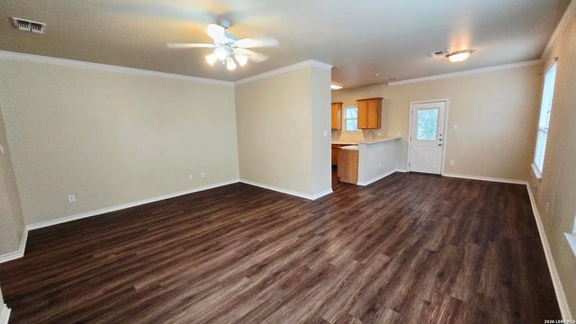 7126 TOURANT RD, San Antonio, TX 78240
