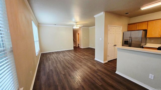 7126 TOURANT RD, San Antonio, TX 78240
