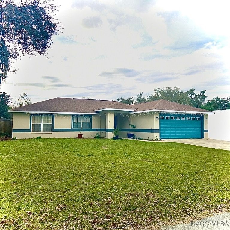 7014 S Aloysia Avenue, Floral City, FL 34436
