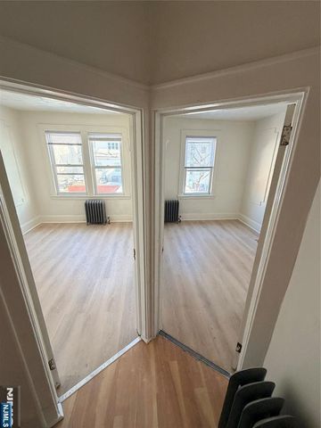 56 Vermont Avenue 2R, Newark, NJ 07106