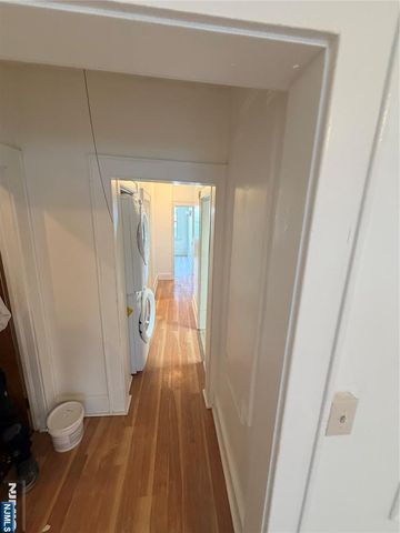 56 Vermont Avenue 2R, Newark, NJ 07106