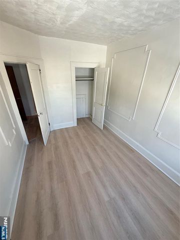 56 Vermont Avenue 2R, Newark, NJ 07106