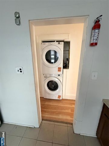 56 Vermont Avenue 2R, Newark, NJ 07106