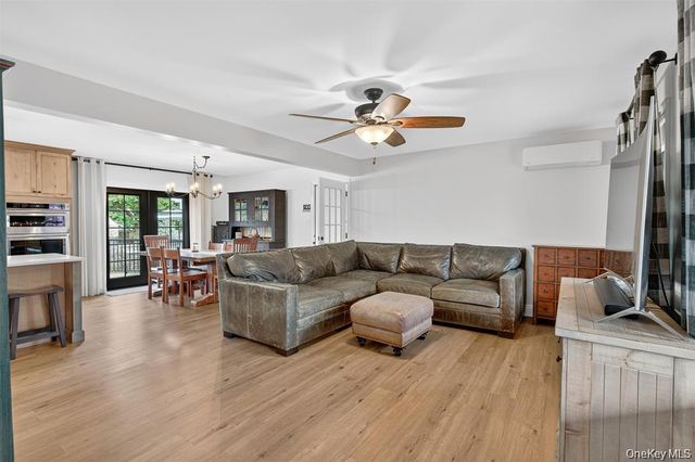 1 Janine Place, Highland, NY 12528