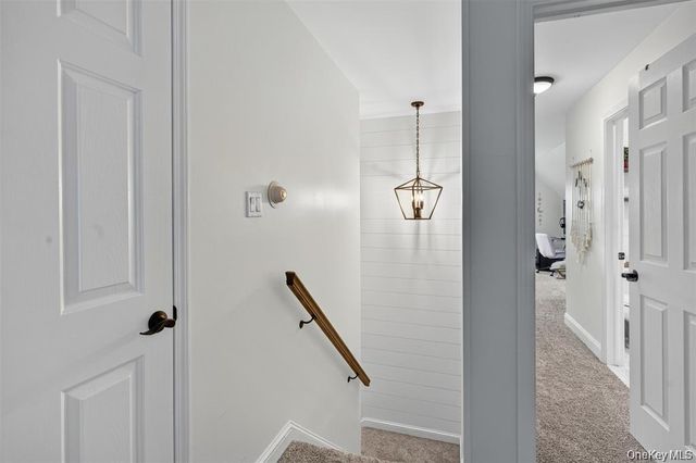 1 Janine Place, Highland, NY 12528