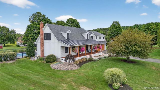 1 Janine Place, Highland, NY 12528