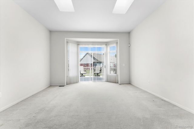17437 Averhill Boulevard, Macomb Township, MI 48042