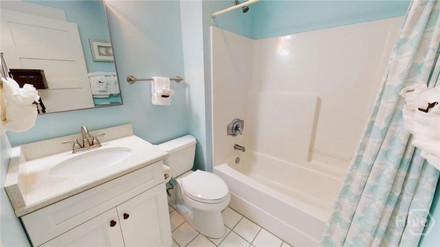 3 17th Street 8, Tybee Island, GA 31328