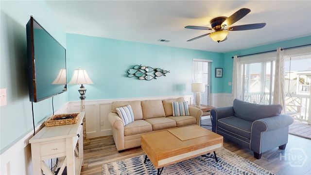 3 17th Street 8, Tybee Island, GA 31328