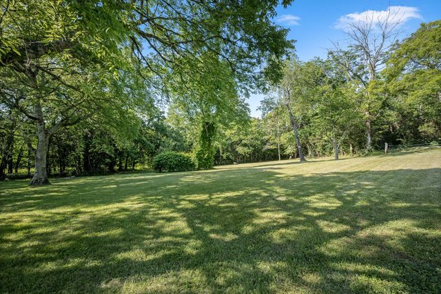 10257 Barlow Ln, Lascassas, TN 37085