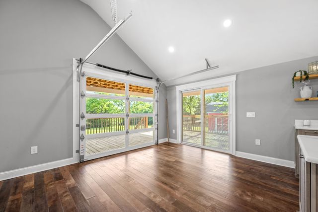 10257 Barlow Ln, Lascassas, TN 37085
