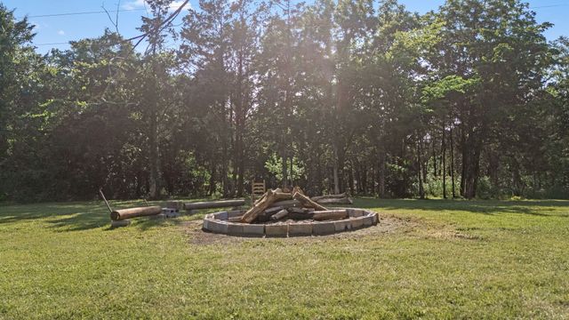 10257 Barlow Ln, Lascassas, TN 37085