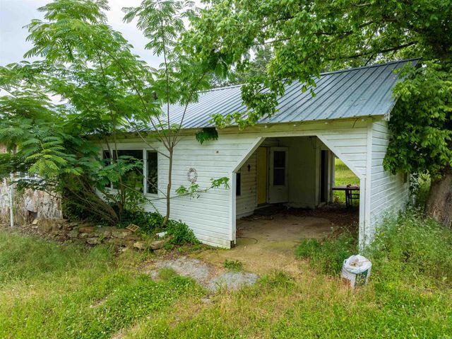 495 Nelsonville Road, Smithville, AR 72466