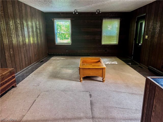 7121 North Lima Road, Poland, OH 44514