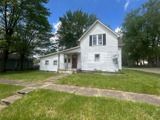 301 Locust Street, Mount Vernon, OH 43050