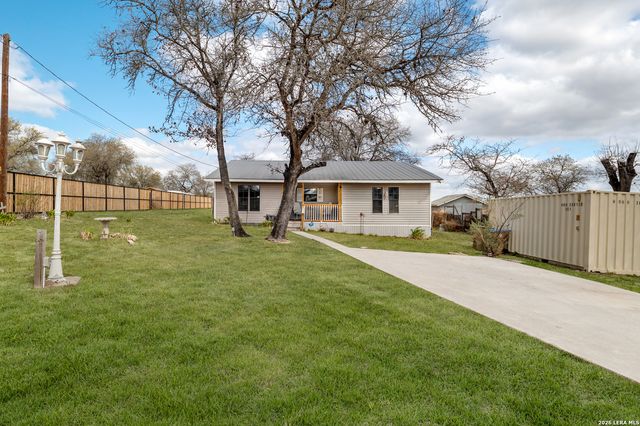 4315 Prelude Pass, Elmendorf, TX 78112