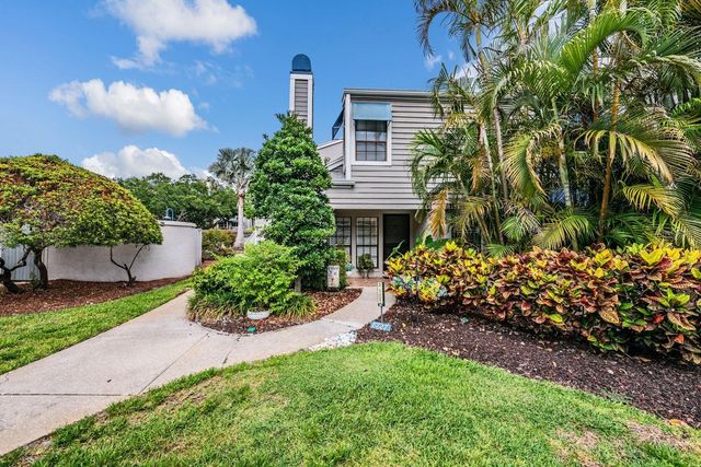 8727 BARDMOOR PLACE 101, Seminole, FL 33777