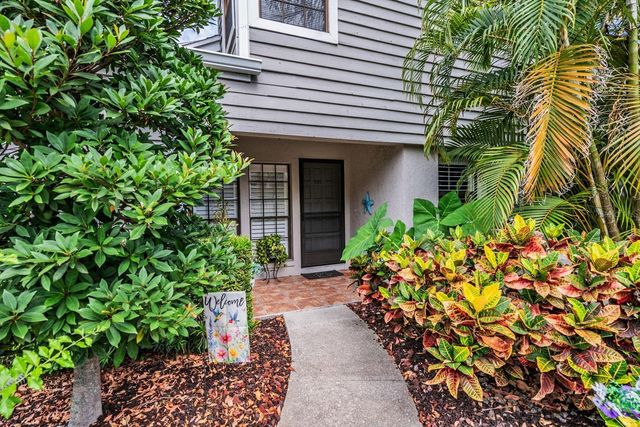 8727 BARDMOOR PLACE 101, Seminole, FL 33777