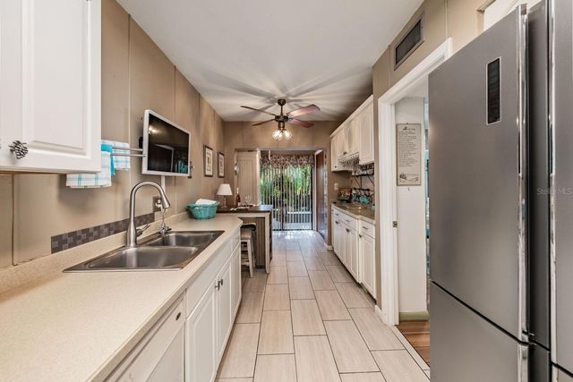 8727 BARDMOOR PLACE 101, Seminole, FL 33777