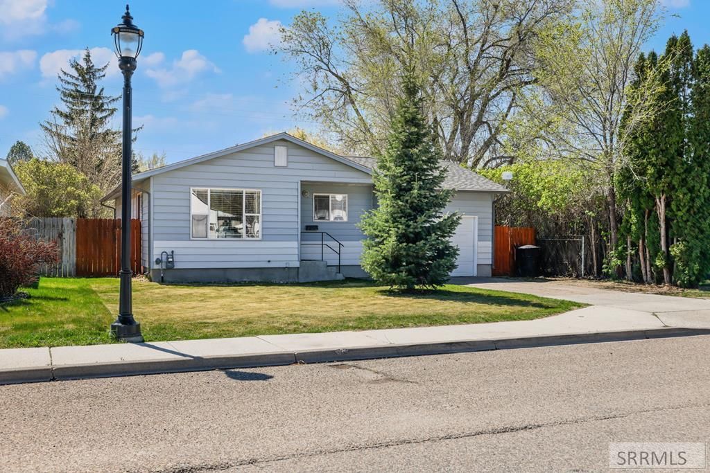 Image 1 of property listing at 375 W 1 S, Rigby, ID 83442