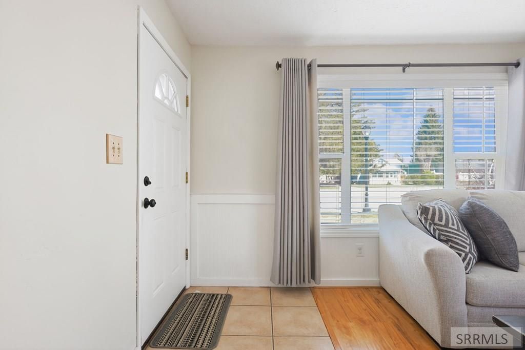 Image 6 of property listing at 375 W 1 S, Rigby, ID 83442