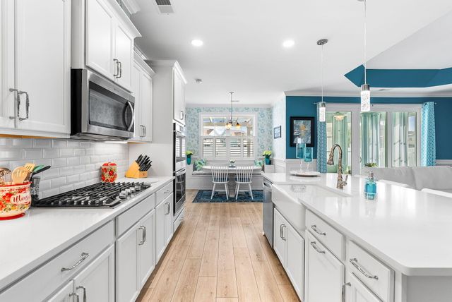 651 Sienna Way, Summerville, SC 29486