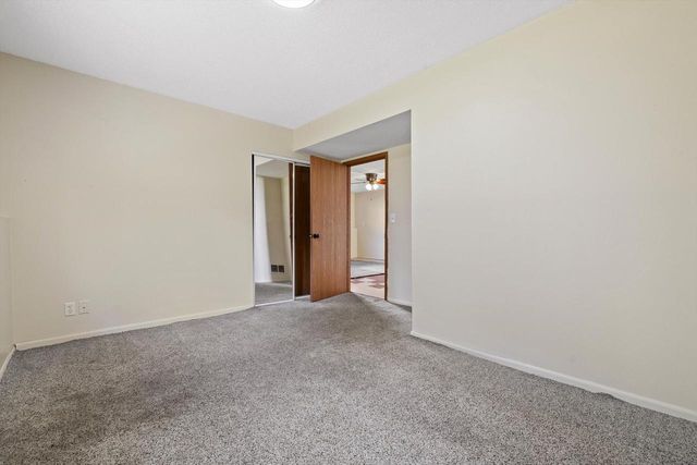 1736 21st AVENUE, Kenosha, WI 53140