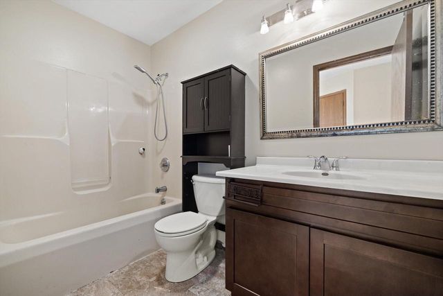 1736 21st AVENUE, Kenosha, WI 53140