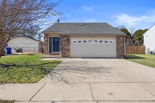 1736 21st AVENUE, Kenosha, WI 53140