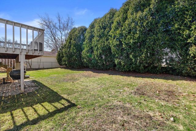 1736 21st AVENUE, Kenosha, WI 53140