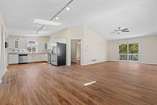 1736 21st AVENUE, Kenosha, WI 53140