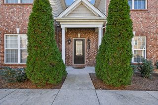 816 General Cabot Ct, Murfreesboro, TN 37129