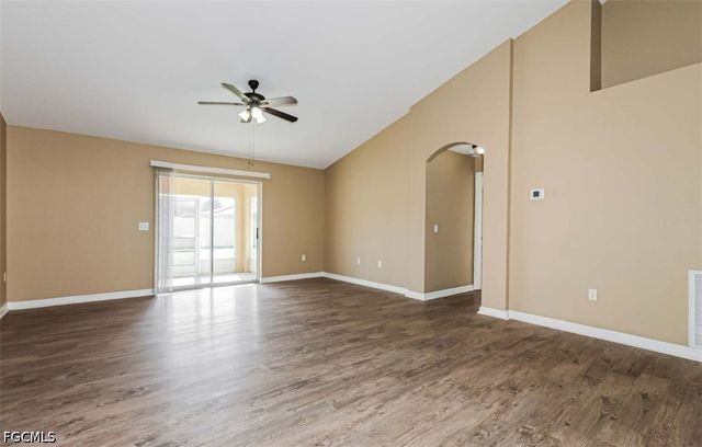 140 SW 29th ST, Cape Coral, FL 33914