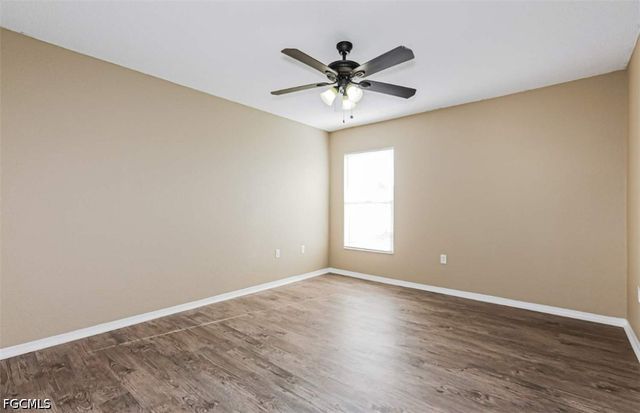140 SW 29th ST, Cape Coral, FL 33914