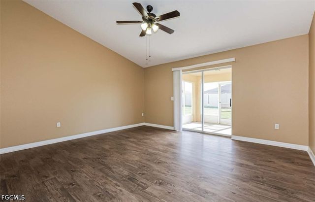 140 SW 29th ST, Cape Coral, FL 33914