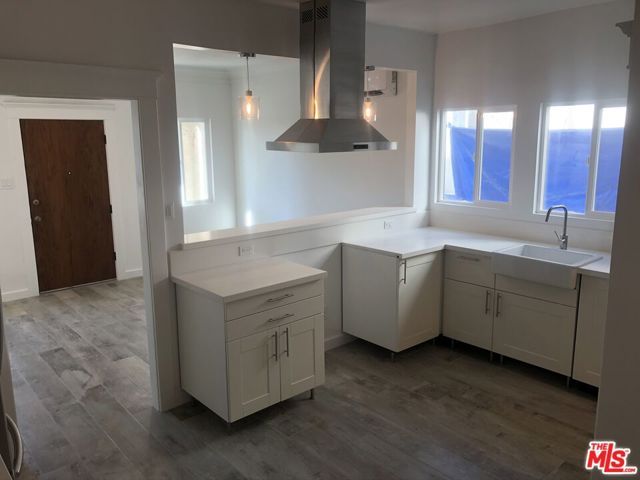 2600 Michigan Avenue, Los Angeles, CA 90033