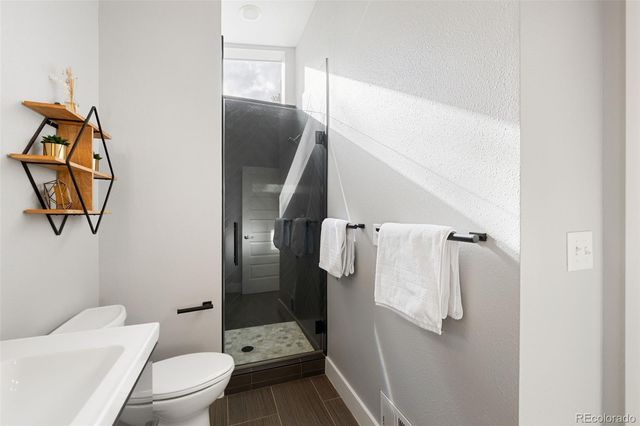 901 Glencoe Street, Denver, CO 80220