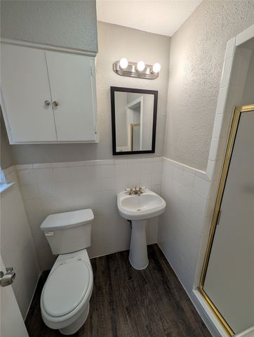 105 Dupont Circle, Fort Worth, TX 76134