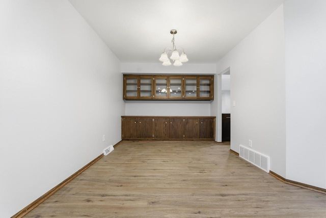 2504 N 112th STREET, Wauwatosa, WI 53226