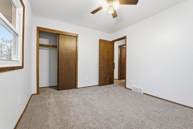 2504 N 112th STREET, Wauwatosa, WI 53226